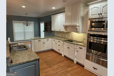 405 Canterbury Drive, Lagrange, GA 30241 - Photo 6