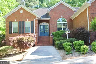 405 Canterbury Dr, Lagrange, GA 30241 - Photo 1