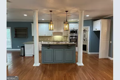 405 Canterbury Drive, Lagrange, GA 30241 - Photo 4