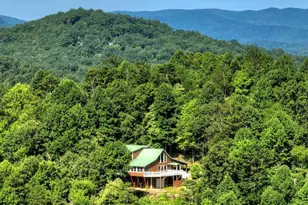 222 Mountain Hideaway Ln, Blue Ridge, GA 30513 - Photo 2