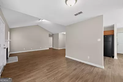 7295 Drake Avenue, Lithonia, GA 30058 - Photo 6