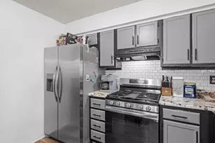 535 Oak Trace Ct, Jonesboro, GA 30238 - Photo 6