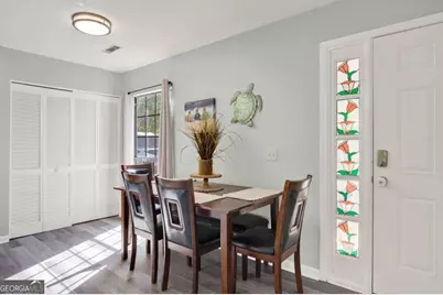 912 Pineland Avenue, Hinesville, GA 31313 - Photo 8