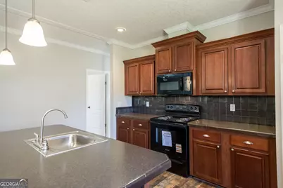 2734 Woodridge Road, Waycross, GA 31503 - Photo 24