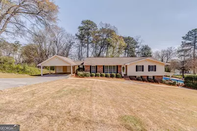 202 Woodland Circle, Calhoun, GA 30701 - Photo 1