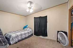 437 Burkhalter Cir, Claxton, GA 30417 - Photo 18