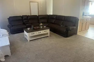 437 Burkhalter Cir, Claxton, GA 30417 - Photo 8
