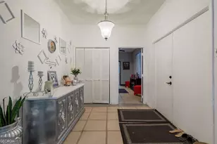 3473- 3807 Kay Circle, Valdosta, GA 31606 - Photo 2