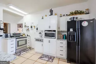 3473- 3807 Kay Circle, Valdosta, GA 31606 - Photo 12