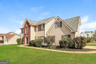 444 Grove Park Dr, Locust Grove, GA 30248 - Photo 2