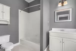 522 Nicoll St, Savannah, GA 31401 - Photo 34