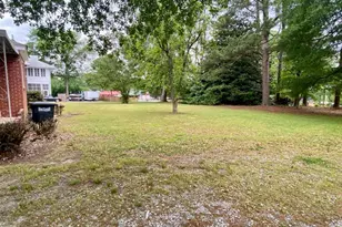 44 W Howell St, Hartwell, GA 30643 - Photo 12