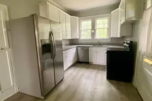 44 W Howell St, Hartwell, GA 30643 - Photo 4