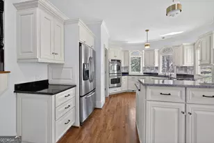 5300 Old Hundred Ln, Sandy Springs, GA 30327 - Photo 46