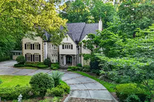 5300 Old Hundred Ln, Sandy Springs, GA 30327 - Photo 2
