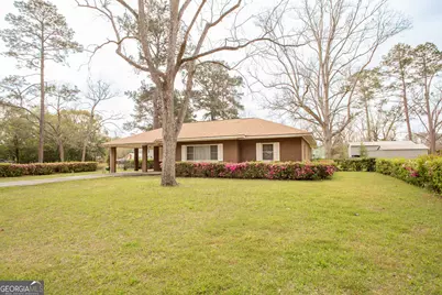 1917 Gilchrist Avenue, Waycross, GA 31503 - Photo 2