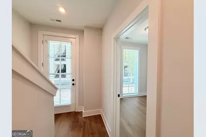 988 Bibbs Cir #4, Atlanta, GA 30318 - Photo 14