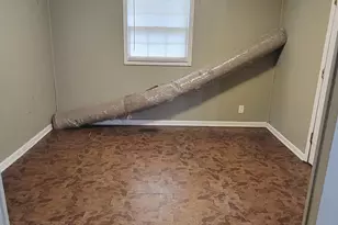 335 Laurel Ln, Lagrange, GA 30241 - Photo 10