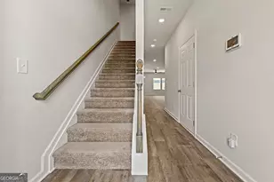 4817 Groveview Terrace, Gainesville, GA 30504 - Photo 2