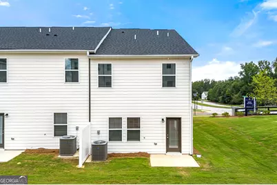 4817 Groveview Terrace, Gainesville, GA 30504 - Photo 4