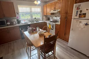 106 Johnston Dr, Thomaston, GA 30286 - Photo 2