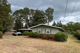 106 Johnston Dr, Thomaston, GA 30286 - Photo 2