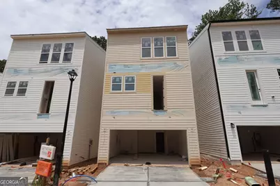 646 Memphis Drive, Scottdale, GA 30079 - Photo 2