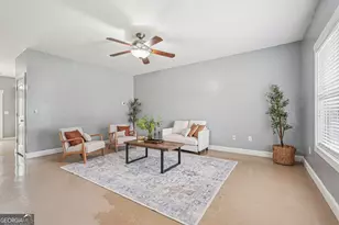 407 N Lake Dr, Carrollton, GA 30117 - Photo 8