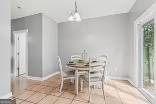 407 N Lake Dr, Carrollton, GA 30117 - Photo 10