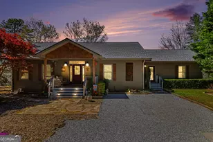 172 Star Mountain Dr, Clayton, GA 30525 - Photo 2