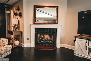 102 N Hill St, Griffin, GA 30223 - Photo 10