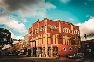 102 N Hill St, Griffin, GA 30223 - Photo 2