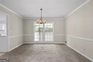 3219 Rondelay Dr, Lithonia, GA 30038 - Photo 6