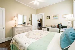 309 E 34th St, Savannah, GA 31401 - Photo 16