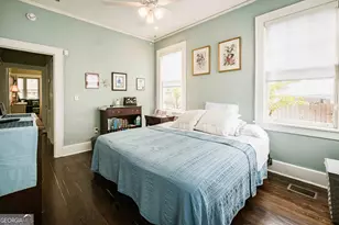 309 E 34th St, Savannah, GA 31401 - Photo 14