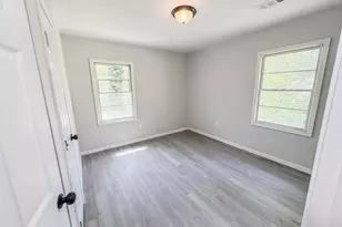 2328 Bonner Rd, East Point, GA 30344 - Photo 16