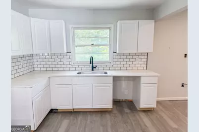 2328 Bonner Road, East Point, GA 30344 - Photo 6