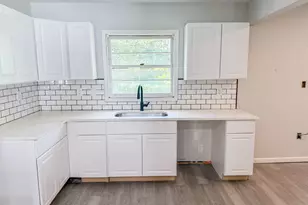 2328 Bonner Rd, East Point, GA 30344 - Photo 6