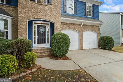 10 Lakeshore Parkway, Newnan, GA 30263 - Photo 2