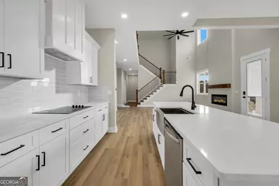 546 Harbour Shores, Jackson, GA 30233 - Photo 8