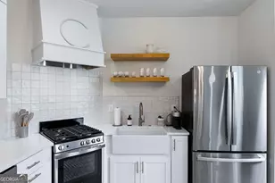 11 Bourbon Street, Senoia, GA 30276 - Photo 10