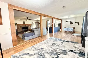 107 Newton Dr, Lyons, GA 30436 - Photo 10