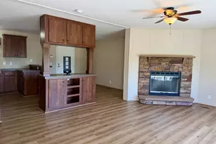 2496 Venture Dr, Gainesville, GA 30506 - Photo 4