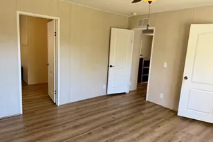 2496 Venture Dr, Gainesville, GA 30506 - Photo 10