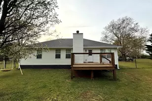 70 Shannons Ct, Comer, GA 30629 - Photo 2