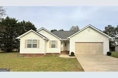 70 Shannons Court, Comer, GA 30629 - Photo 1