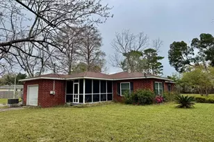 138 Hightower St, Saint Marys, GA 31558 - Photo 2