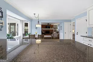 1033 Wash Lee Dr SW, Lilburn, GA 30047 - Photo 12