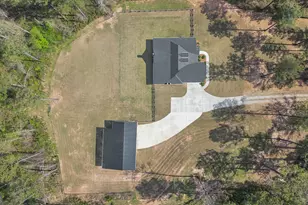 1881 Bohannon Rd, Grantville, GA 30220 - Photo 4