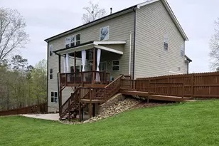 6330 Oldham Ct, Gainesville, GA 30506 - Photo 2